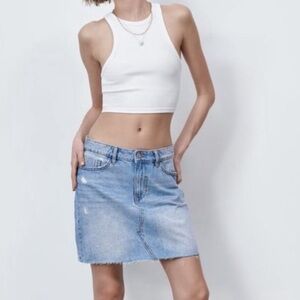 Zara Distressed Mini Skirt Size M
